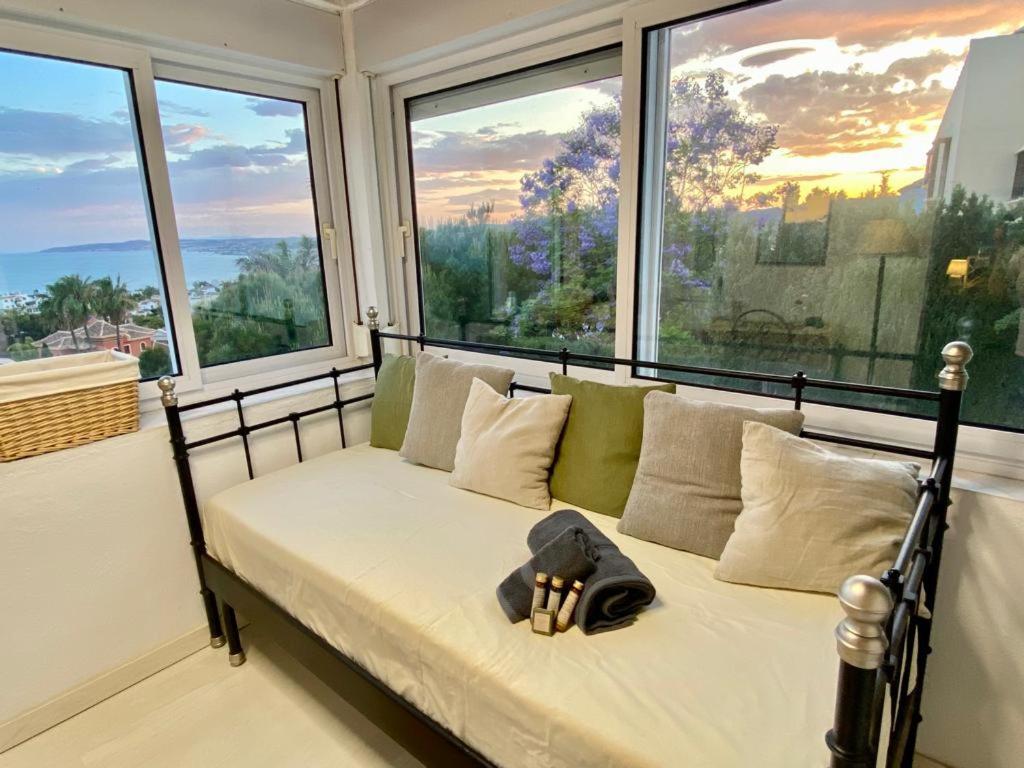 Mikaela Beach House Estepona Marbella Malaga Exterior photo